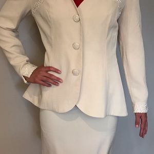 VINTAGE DESIGNER SUIT -glass beads